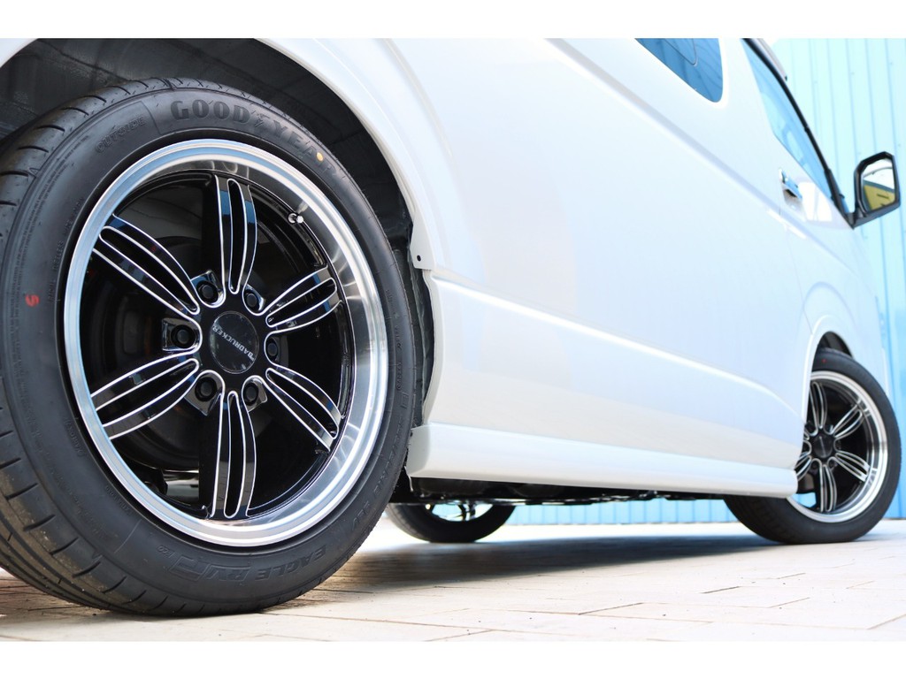 トヨタ ハイエース 2 7 Gl ロング ミドルルーフ 価格 439 8万円 熊本県 物件番号 中古車の情報 価格 Mota