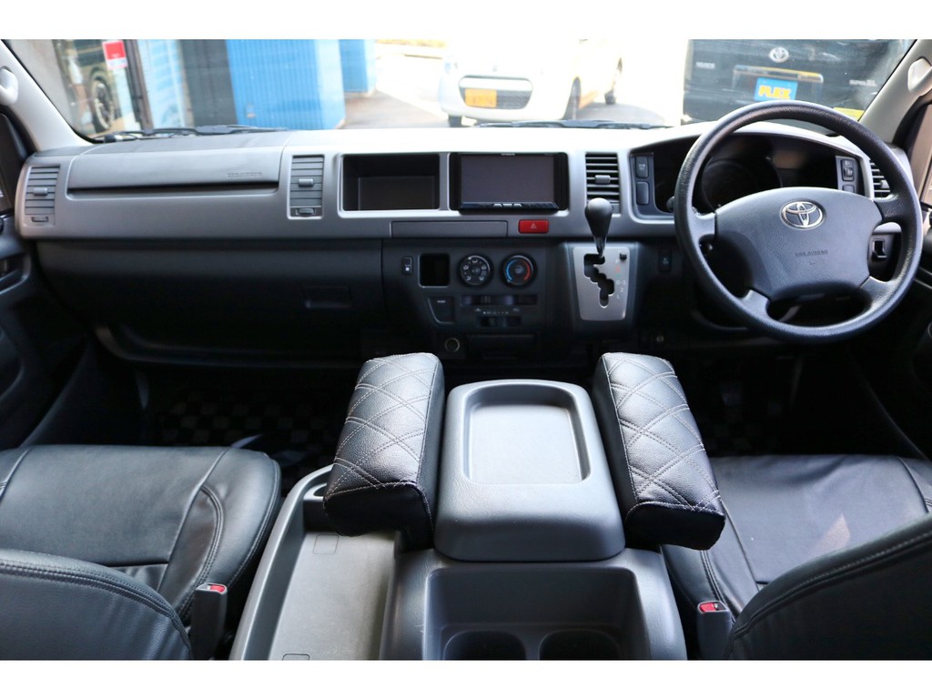 平成２１年式　ハイエース　ワゴン　ＧＬ　２７００ｃｃ　ガソリン　走行１０７，２００ｋｍ　車検令和４年６月まで残っております！