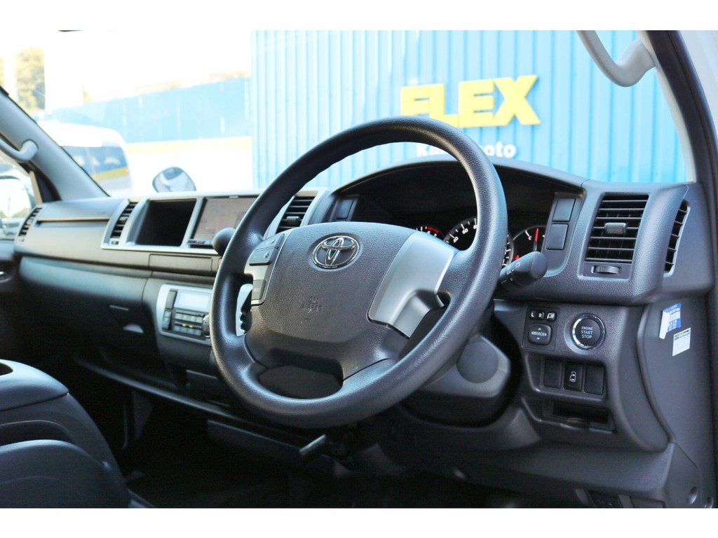 プッシュスタート＆スマートキー付き！