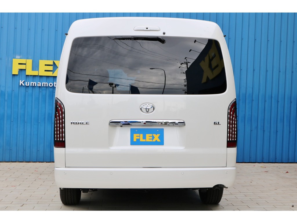 内外装フルカスタムの１台！現車在庫中につき即納車可能です！お気軽に熊本店までお問い合わせ下さい！ＴＥＬ０９６－３８６－６０３９まで！