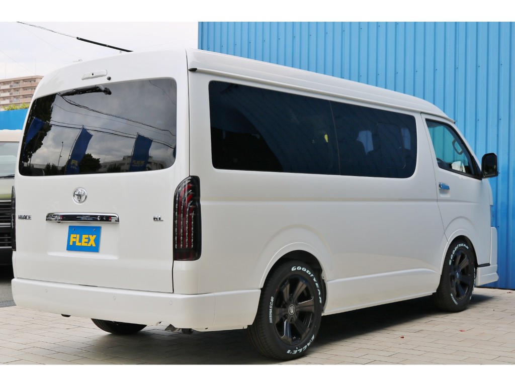 内外装フルカスタムの１台！各種オートローン・オートリースも取り扱っております！全国販売大歓迎♪全国納車も承りますので、お気軽にお問い合わせ下さい！