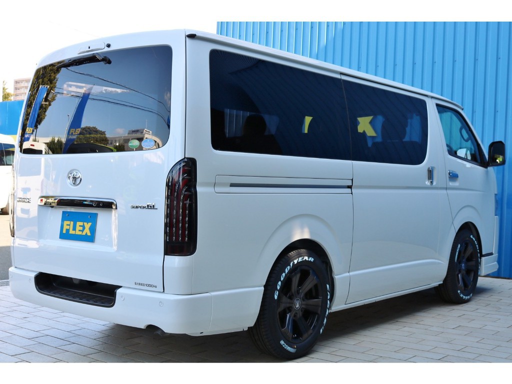 ＦＬＥＸカスタムを施した１台！全国販売大歓迎♪全国納車も承りますので、お気軽にお問い合わせ下さい！