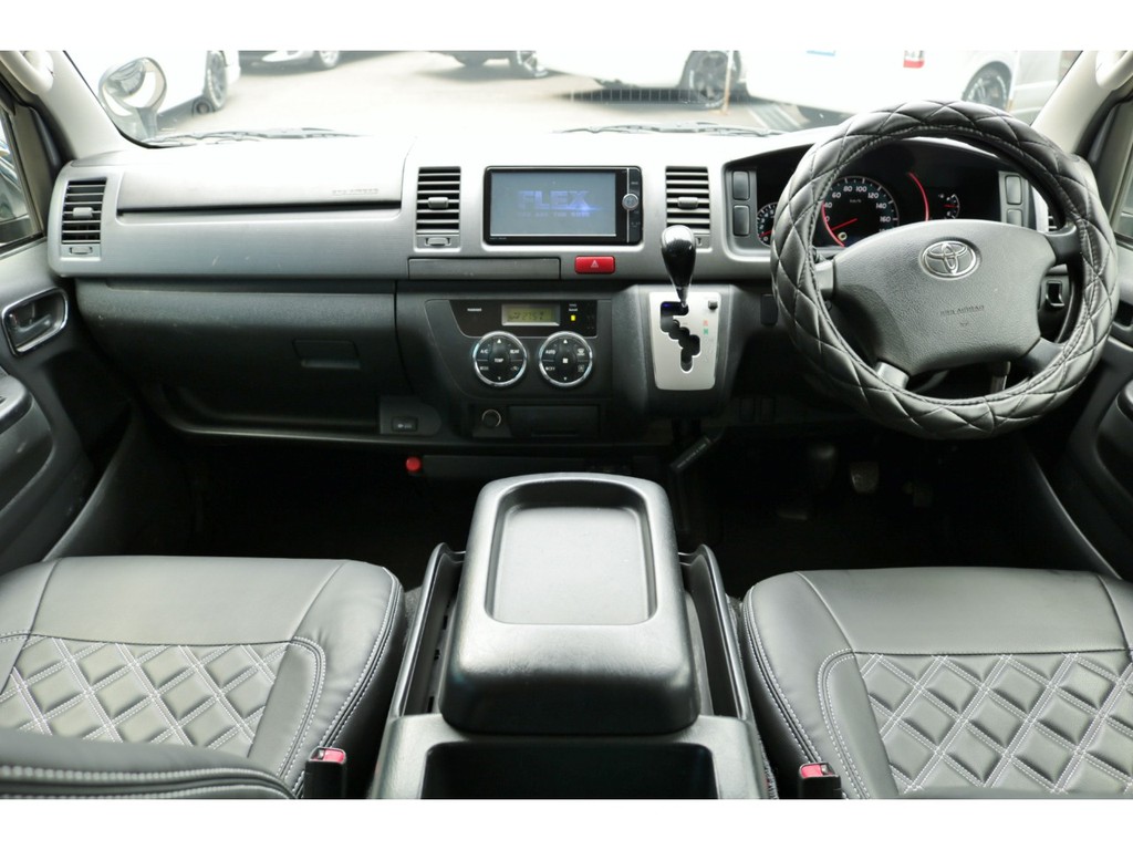 平成２５年式　ハイエース　バン　Ｓ－ＧＬ　プライムセレクション　２０００ｃｃ　ガソリン　２ＷＤ　走行１１３，０００ｋｍ