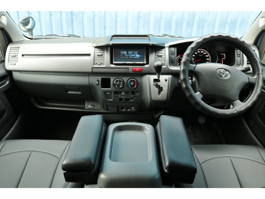 平成１９年式　ハイエース　バン　Ｓ－ＧＬ　３０００ｃｃ　ディーゼル　走行１４７，７００ｋｍ