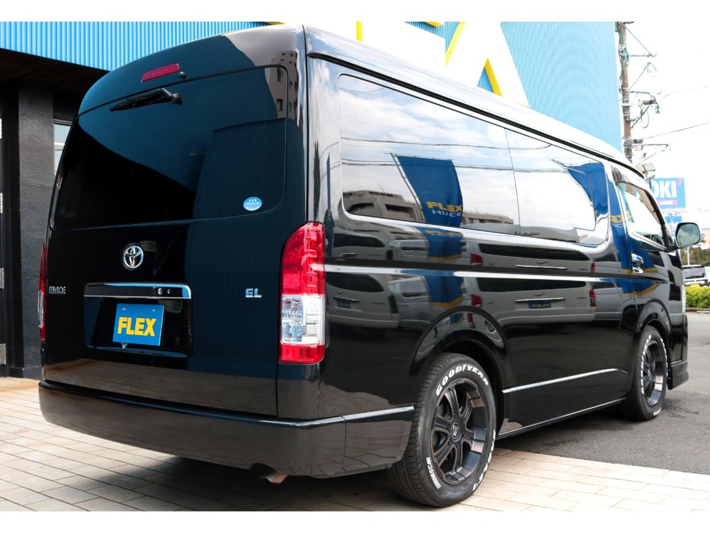 玉数少ないシートアレンジ済みの中古車両！お見逃しなく！