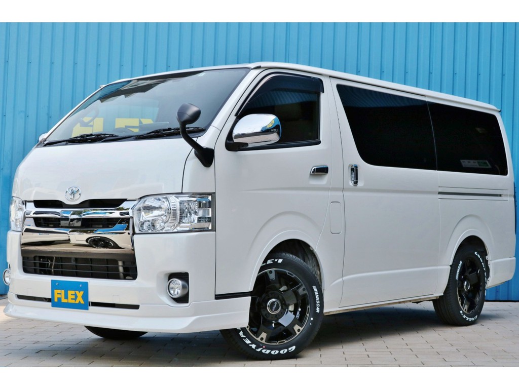 平成３１年式！ハイエース５０周年記念特別仕様車ディーゼル入庫！新品のＦＬＥＸカスタムを施したお買い得車に仕上げました！全国販売大歓迎！