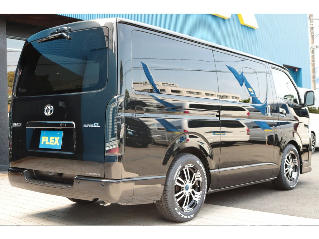 内外装カスタムを施した１台！全国販売大歓迎♪全国納車も承りますので、お気軽にお問い合わせ下さい！