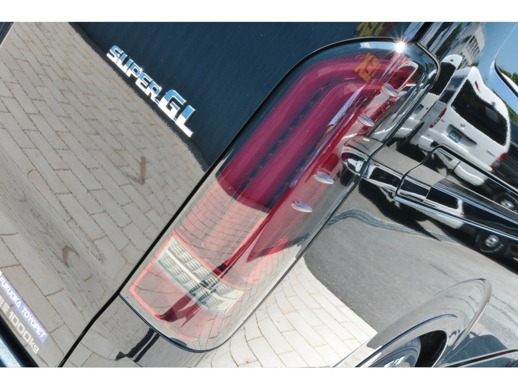 ＦＬＥＸアルティメットＬＥＤテールランプを装着しました！