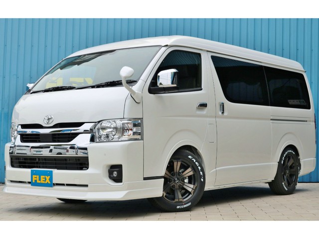 一部改良後新型！【ナビ・フリップダウンモニター＆ＦＬＥＸカスタムパッケージ】純正内装車をベースにカスタムを施しました♪パノラミックビューモニター付き！