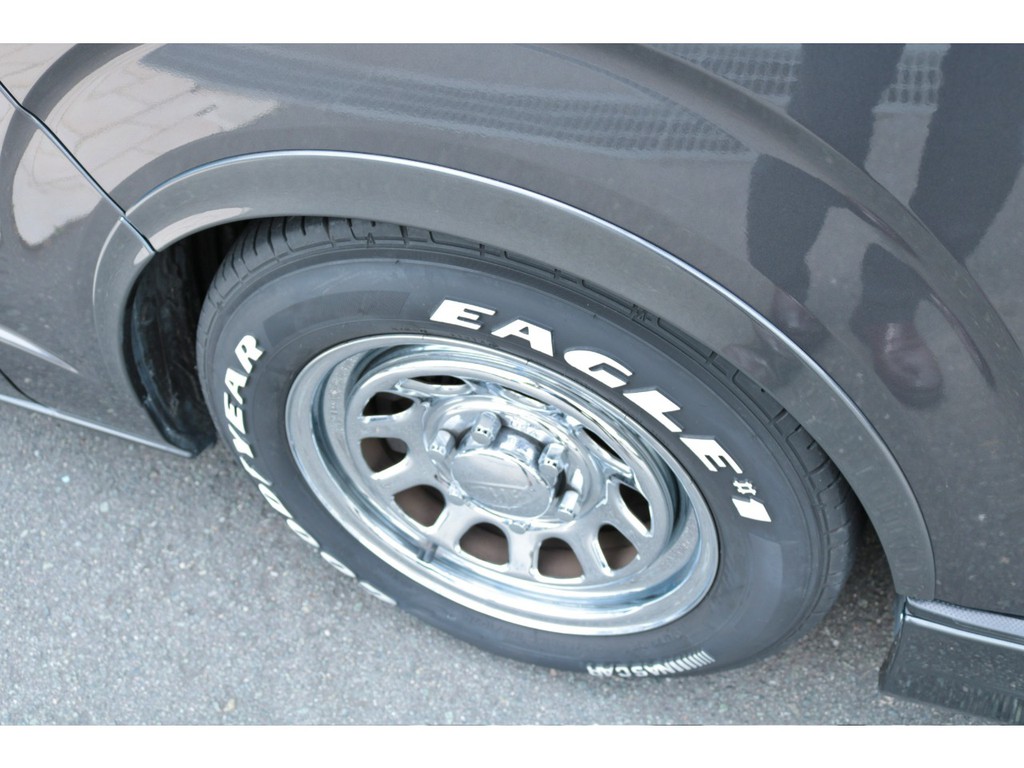 新品ＦＬＥＸオーバーフェンダーを装着しました！