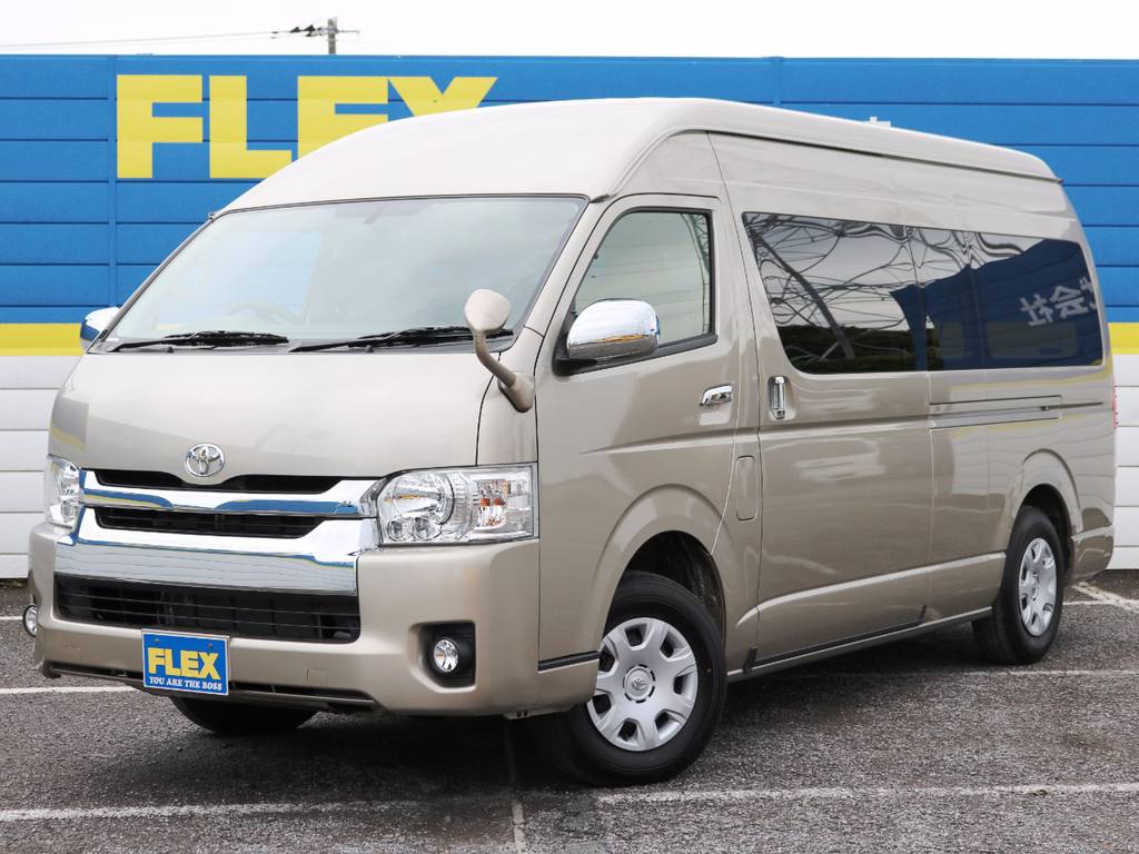 新車未登録ハイエースワゴン　グランドキャビン　４ＷＤ　内装アレンジＶｅｒ６ロング