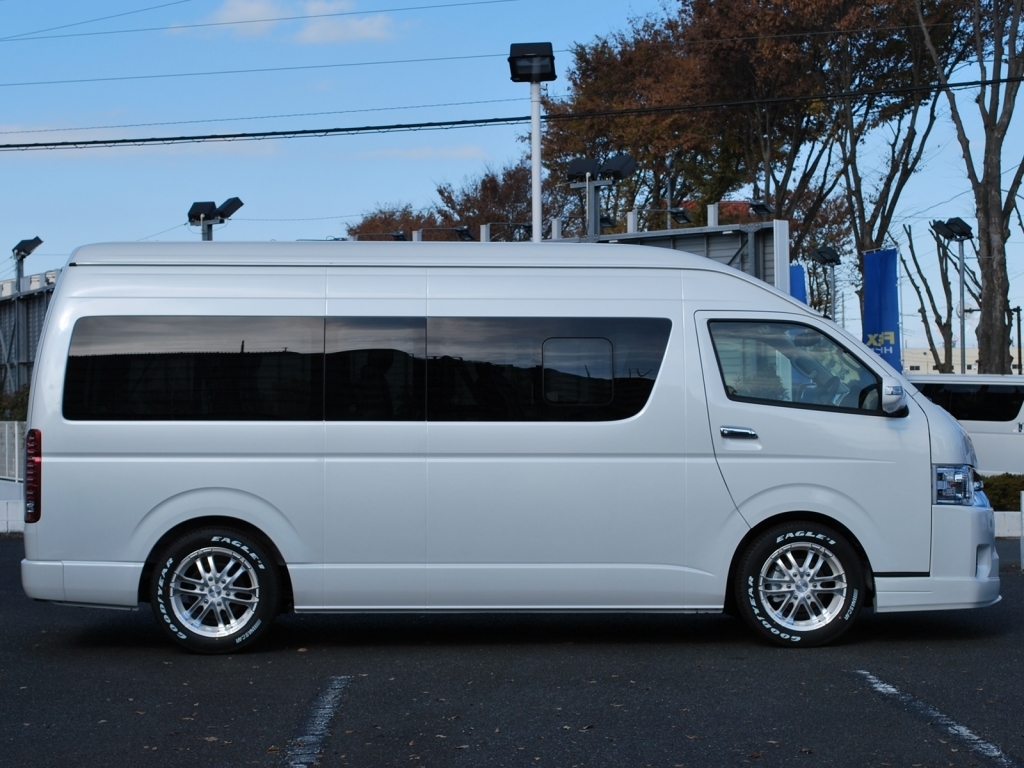 人も乗れて荷物も載せれるという国内最大級ステーションワゴン！