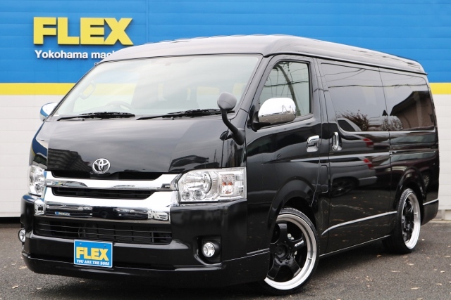 新車ハイエースファインテックツアラーが入荷しました♪