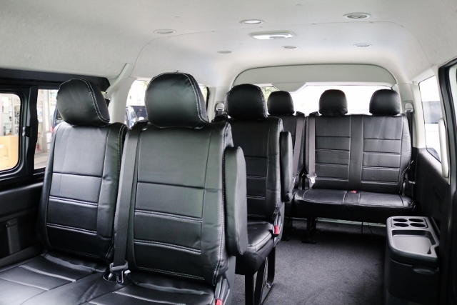 外見だけじゃないですよ！広々車内は使い勝手もバッチリです。ご家族、ご友人と楽しい思い出作れますね♪