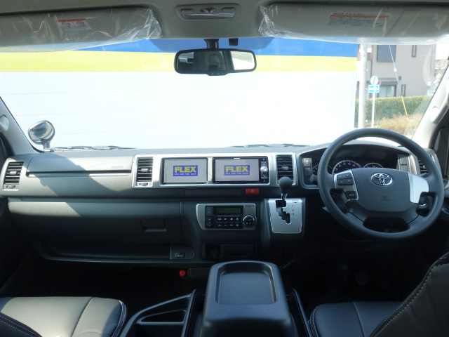 ワゴンＧＬならではの広々としたコックピット！見切り良く、運転もしやすいですよ♪