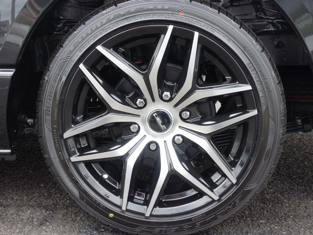 GOODYEAR　EAGLE　LS　EXE　225/45/18