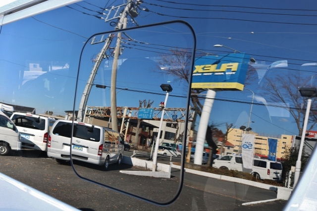 風を感じられる小窓付き♪換気も優れています♪
