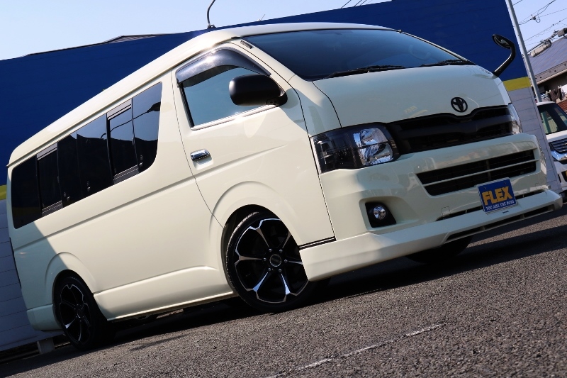 ２インチローダウンも施工済みでビシっとキマってます。