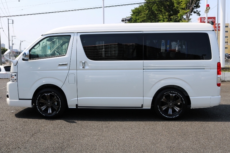 お得なリースと月々定額で乗っていただけるローンもお取り扱いしております！