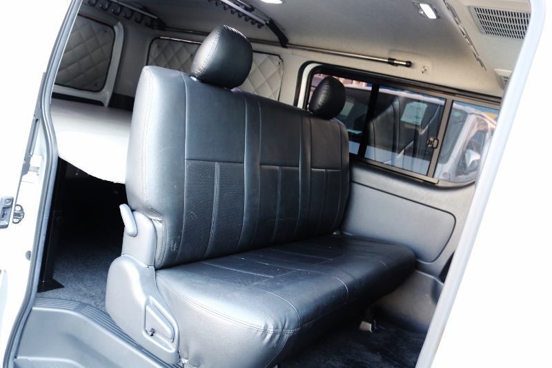 これだけのカスタムが施されてるお車は珍しいです。早い者勝ちの一台ですよ！