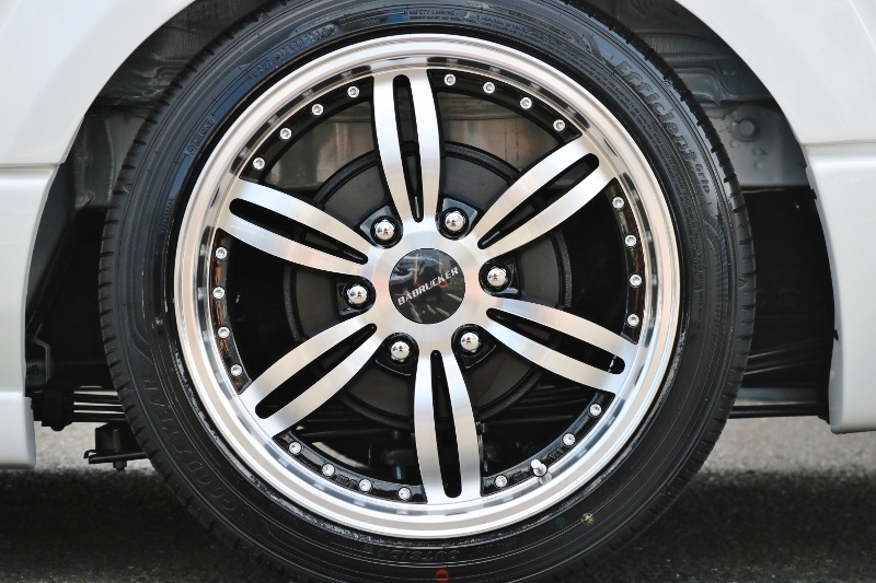GOODYEAR EGRIP タイヤはドレスアップにぴったり！更に上質な乗り心地です！