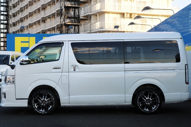 車高変更などもお気軽にご相談くださいませ♪