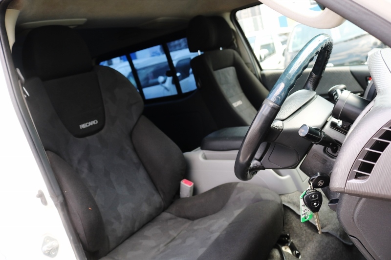 運転席、助手席レカロシート付き！！