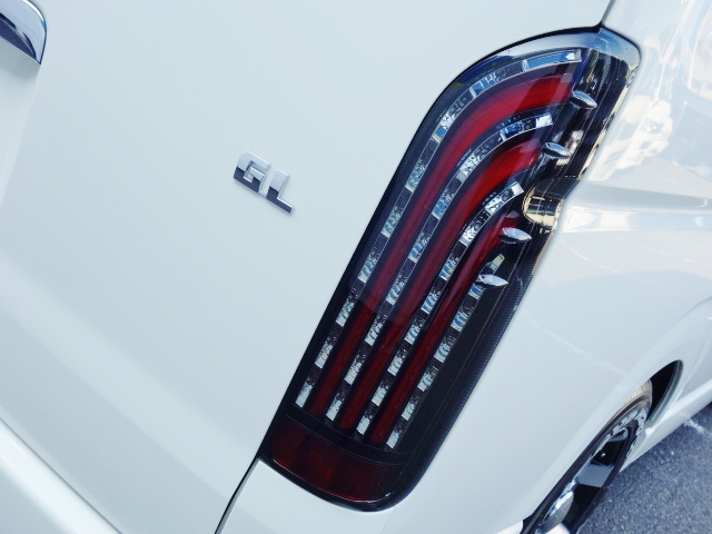 好評の415コブラ製バッドテール！