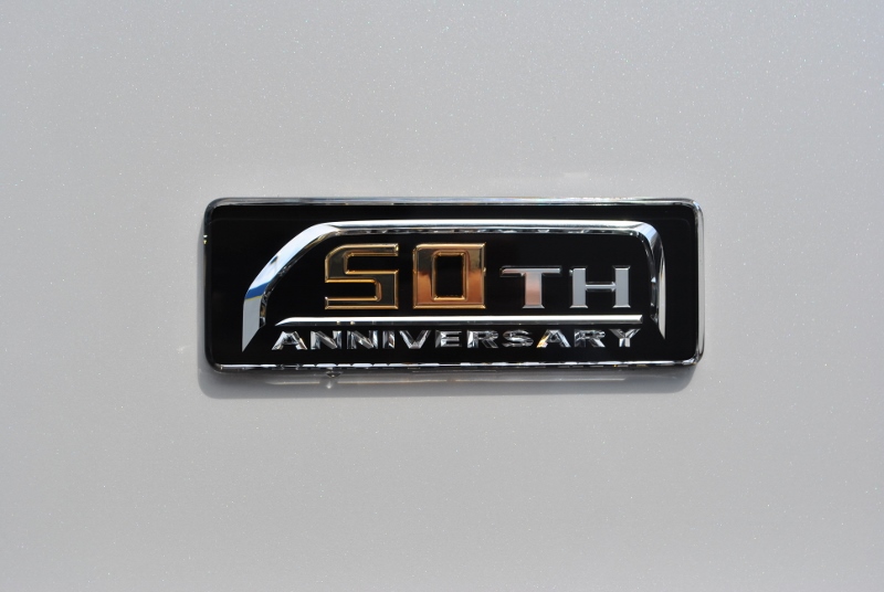 50TH Anniversary専用のバックドアエンブレムです！