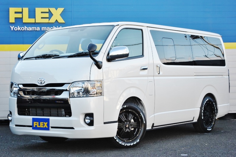 新型　ＴＳＳ付　ハイエースバン　２．８Ｌディーゼル　ダークプライム２　Ｖｅｒ4♪