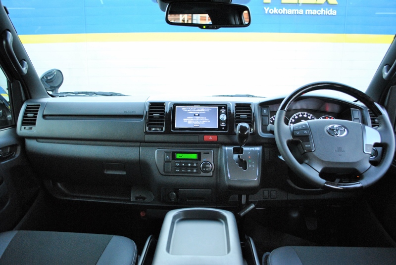 運転しやすい広々とした空間です！