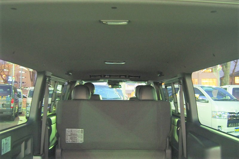 広々とした車内です♪