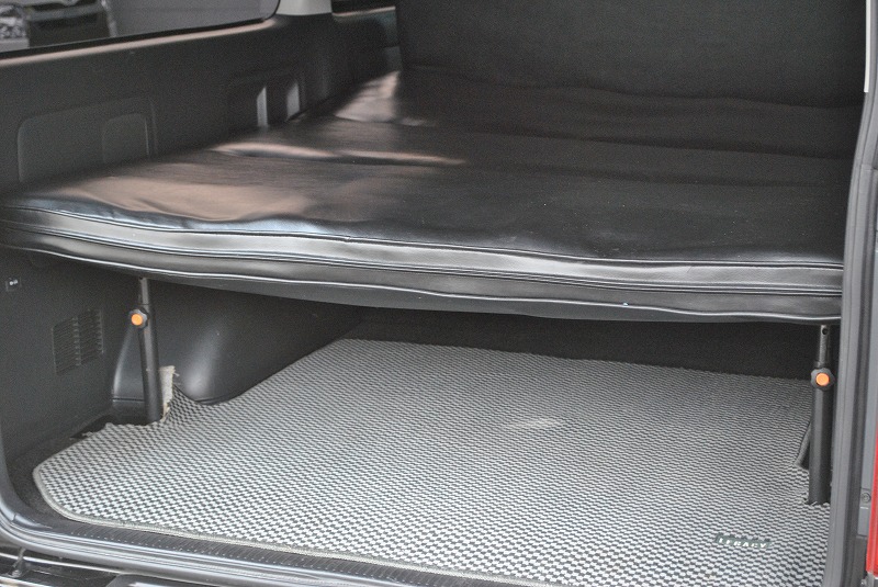 厚めなベッドなので車中泊もしやすいです！