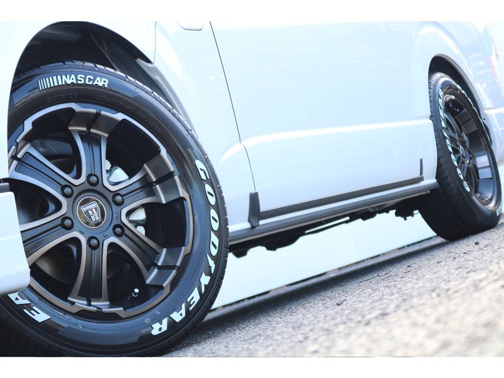 バルベロ　ディープス　１７インチ＆ＧＯＯＤＹＥＡＲ　ＮＡＳＣＡＲの組み合わせ！