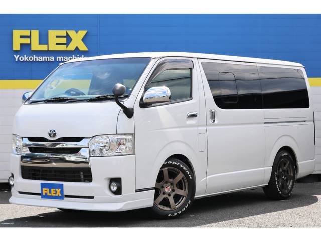 高年式でお買い得な４型ユーズドカーが入庫致しました！大人気のパールホワイト！