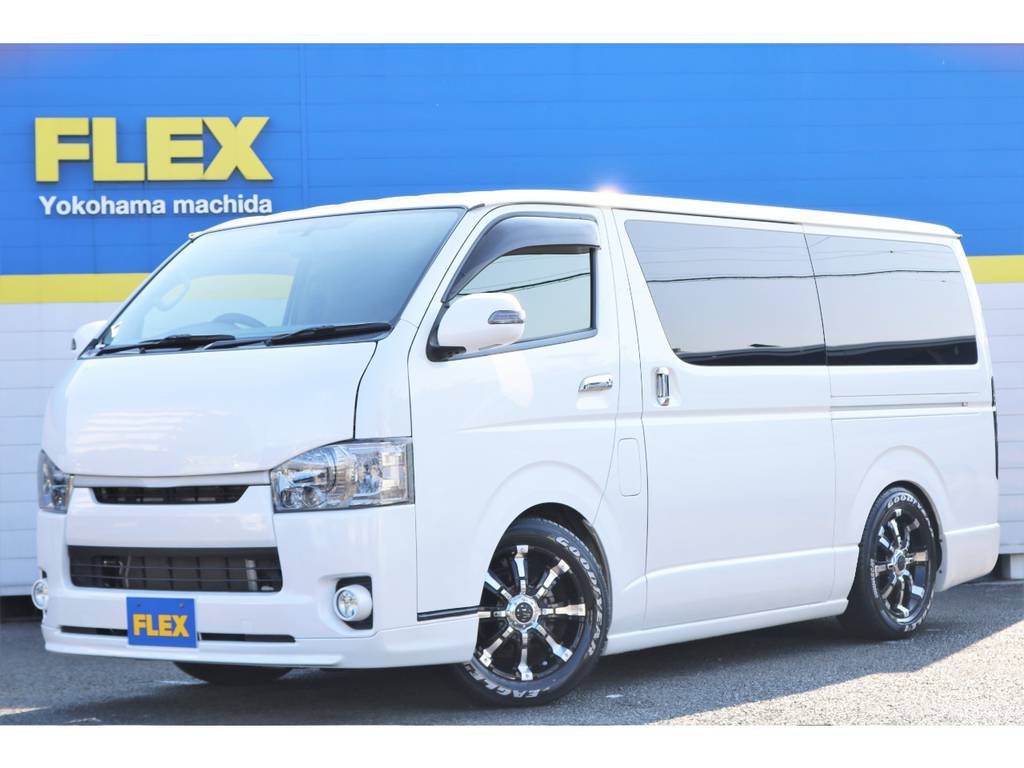 高年式低走行！４型ハイエースバン　2WD ガソリンが入庫致しました！フルエアロやウーハー、ベッドキットなどカスタム多数のお買い得車両です！