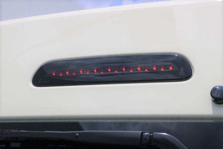 ヴァレンティのハイマウントストップランプが装着済みです！