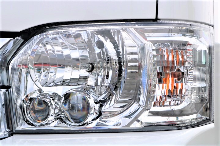 メーカーオプションのLEDヘッドランプ！