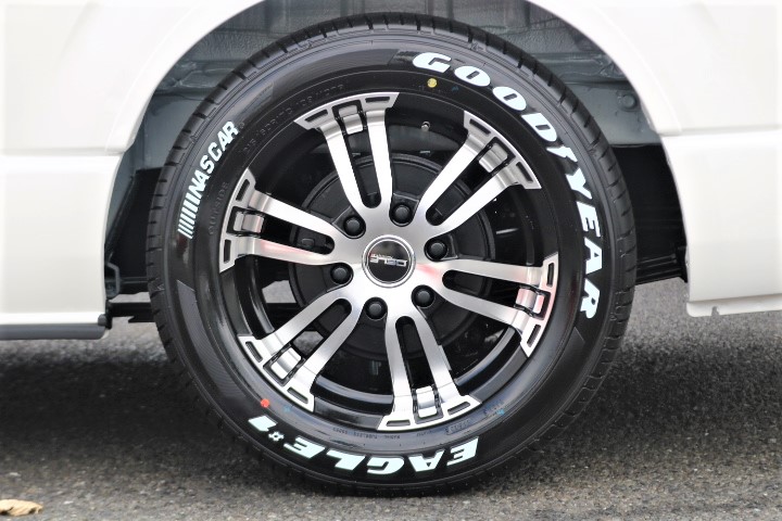 鉄板の組み合わせ！ナスカータイヤ！