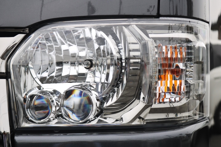 ダークプライムⅡなので、ＬＥＤヘッドライトが標準装備です！