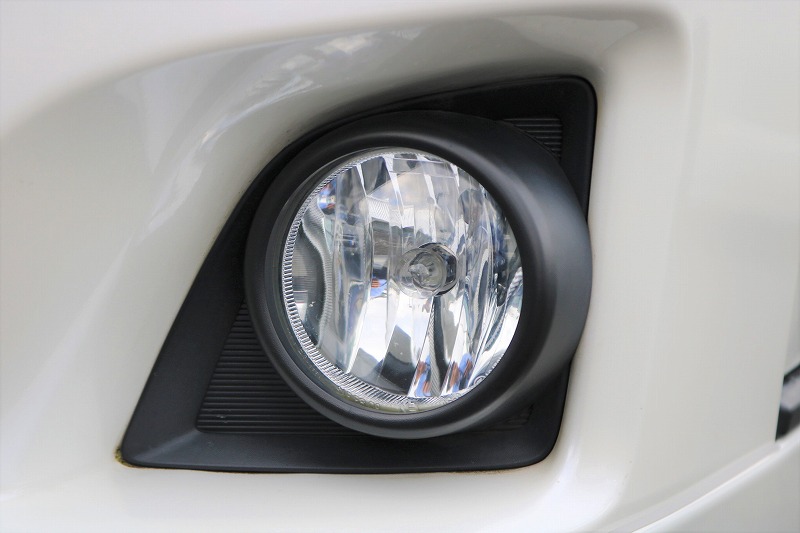 フォグランプのLEDに交換可能です！