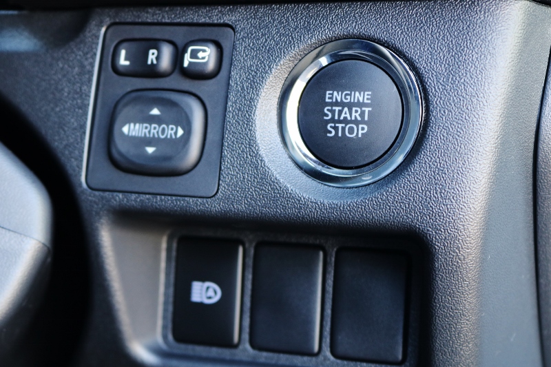 便利なプッシュスタート車！