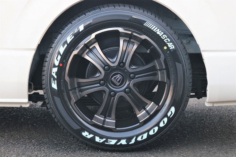 グッドイヤー　ナスカータイヤは安心のグリップ力です！