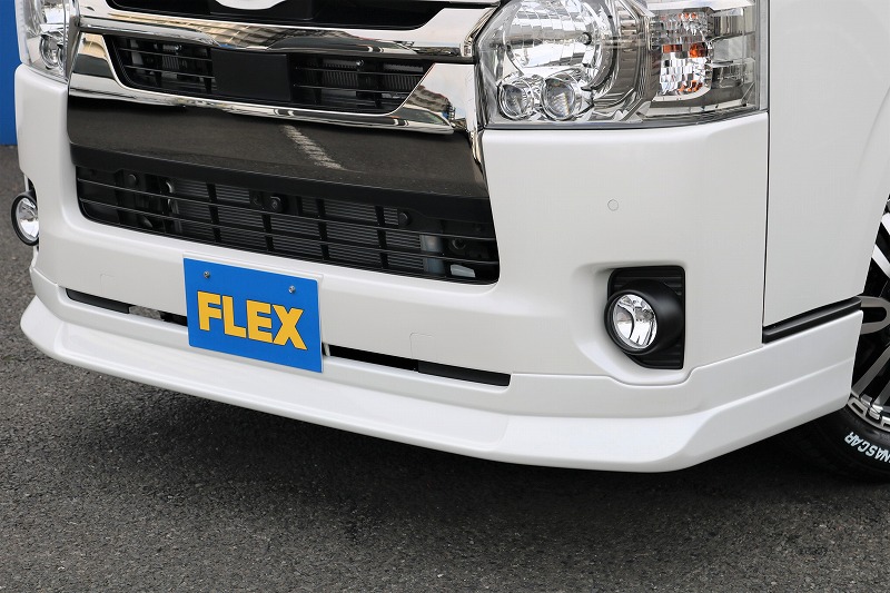 PP製で素材にもこだわっているFLEXオリジナルデルフィーノラインフロントスポイラー！