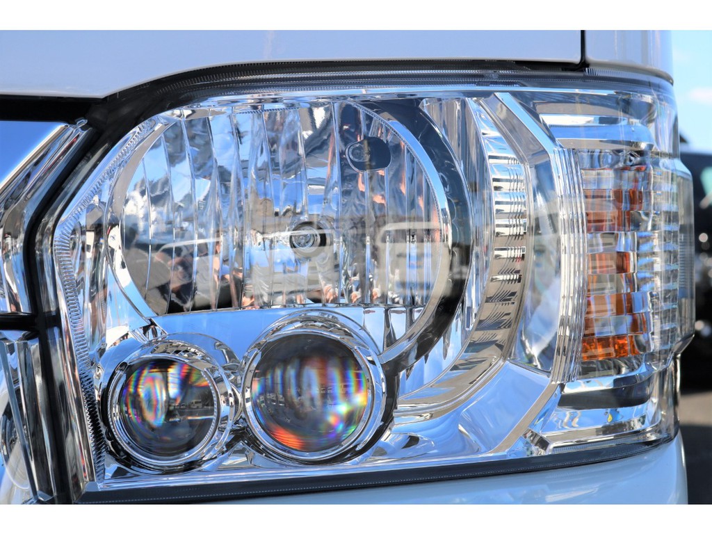 LEDヘッドライト装備済み！