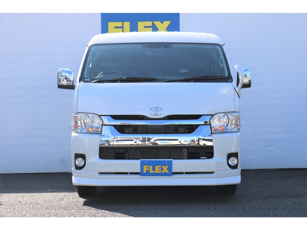 ボディカラーはパールホワイトです！