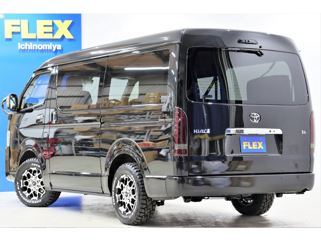 FLEXランクルハイエース一宮店！！国道２２号線沿いの広々店舗！！お問い合わせは、0586777753まで