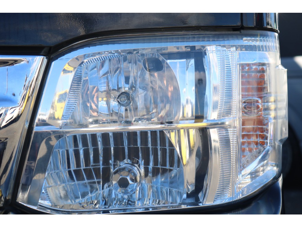 HID　ヘッドライト装着済みです！