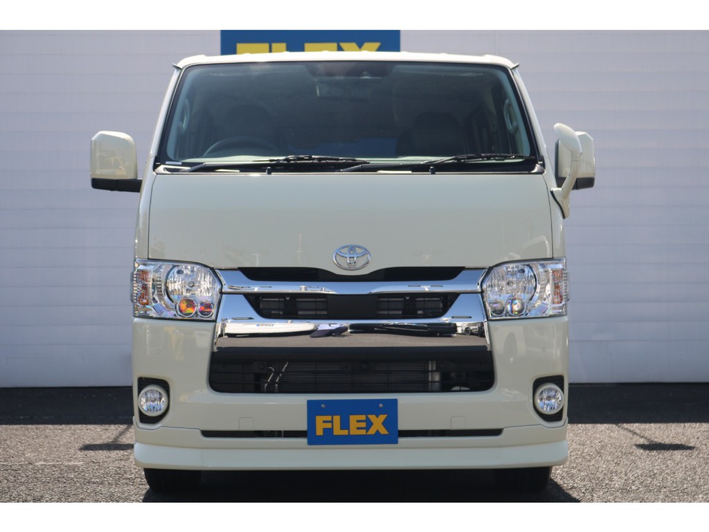 迫力のあるフロントフェイス