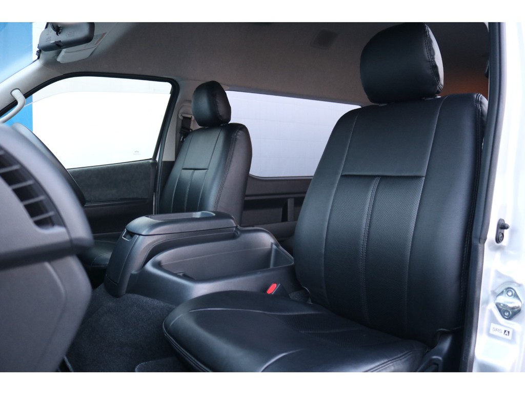 全席シートカバー装着済み♪